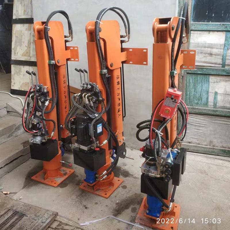 邯郸市重汽蓝牌随车吊 3.2吨 国六动力强 液压驱动 农用自卸起重机